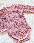 Leopardi body pinkki