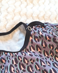 Leopardi body, harmaa