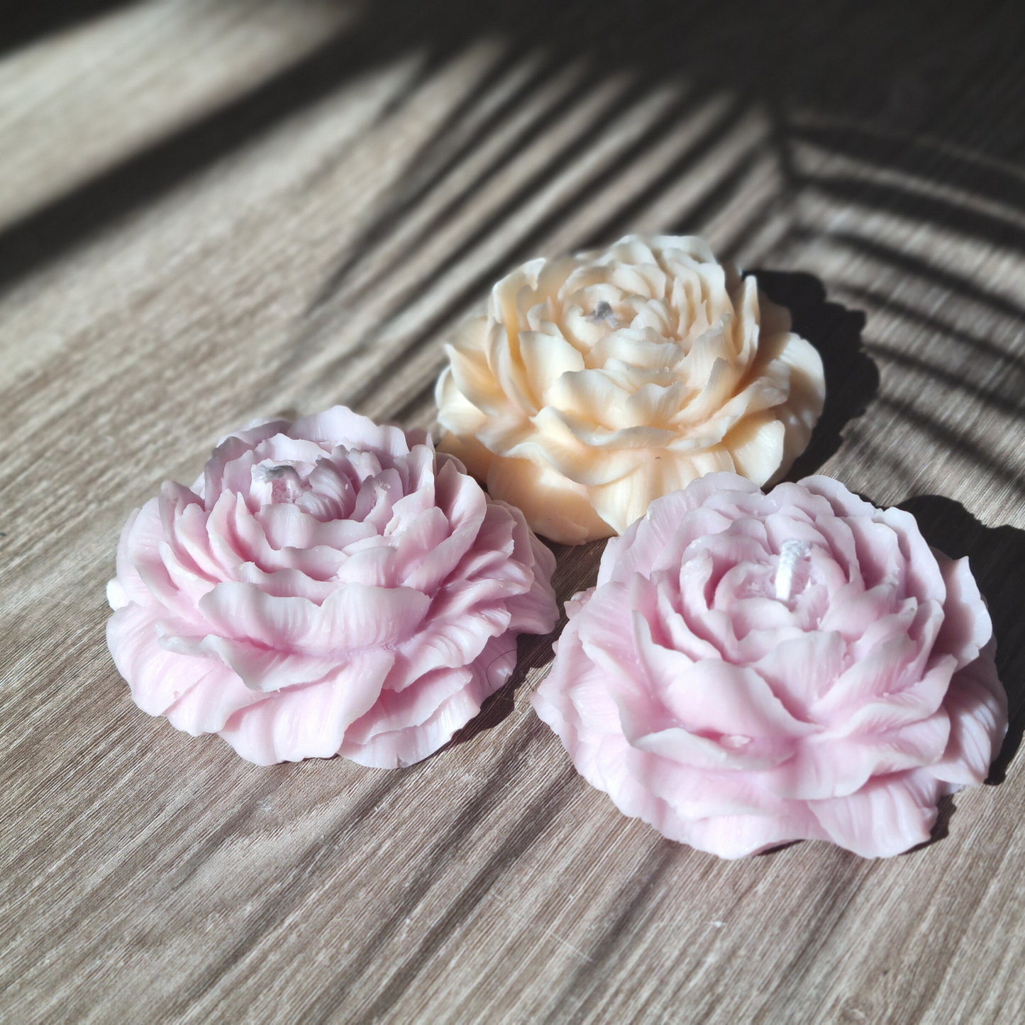 Peony candle