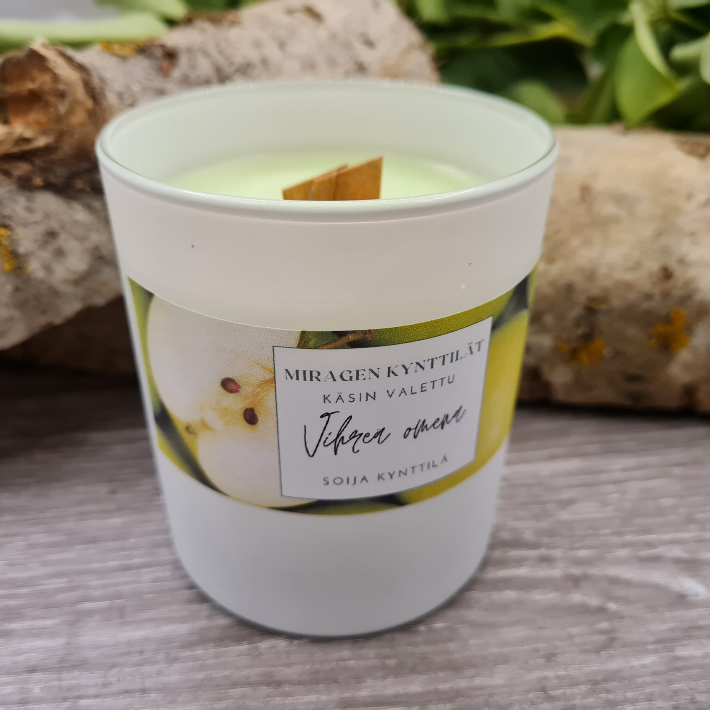 Scented candle, white glass