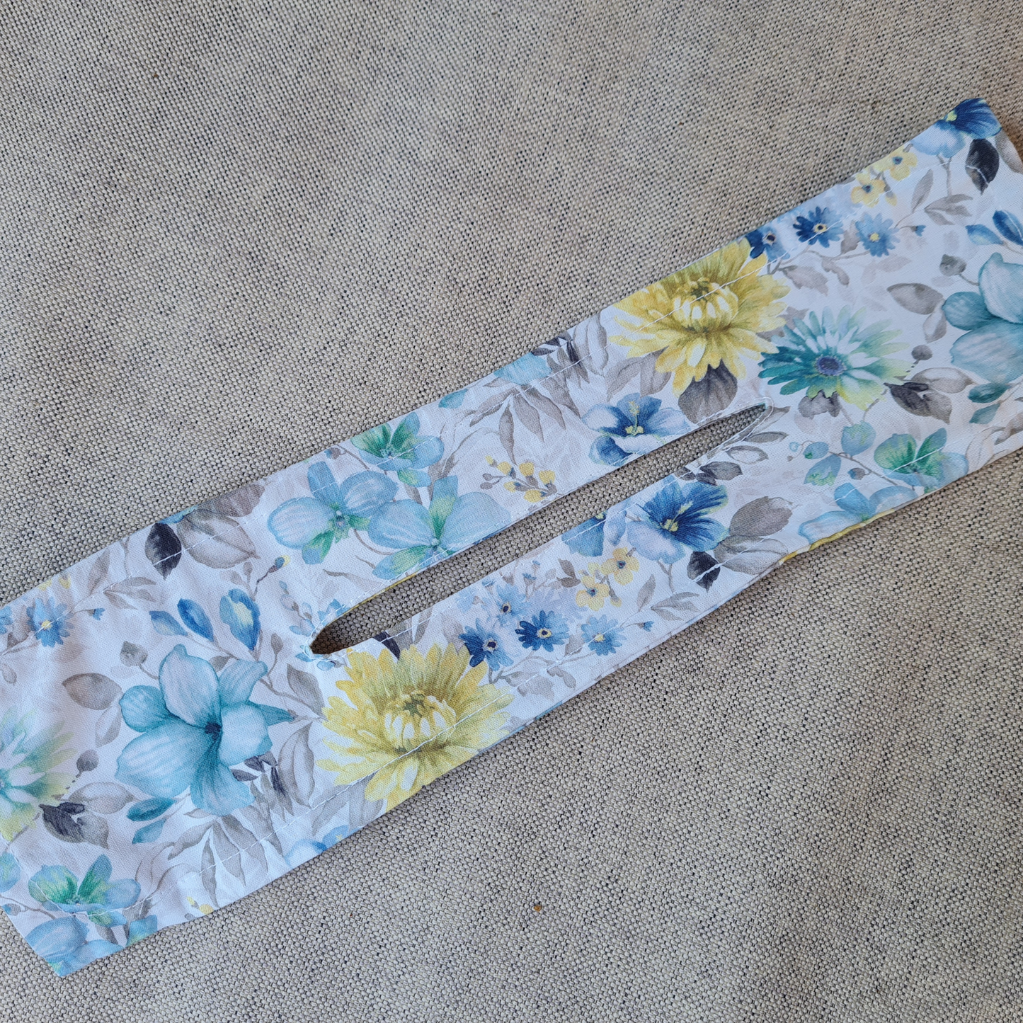 Nuttura helper, Blue flowers