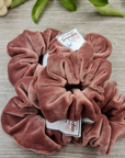 Sametti hiusdonitsi