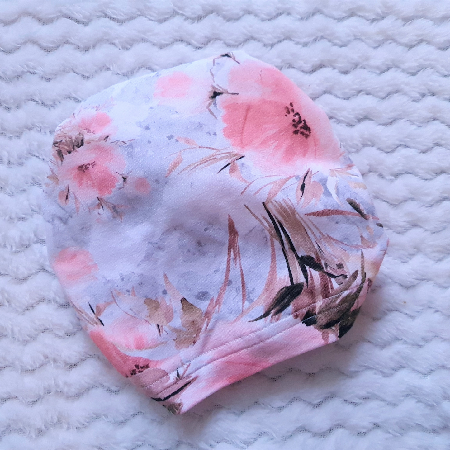 Turban, apricot flowers