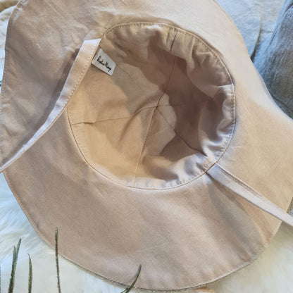 Linen hat