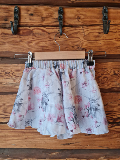 Loose shorts