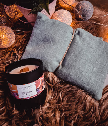 Gift box, large scented candle and oat pillow