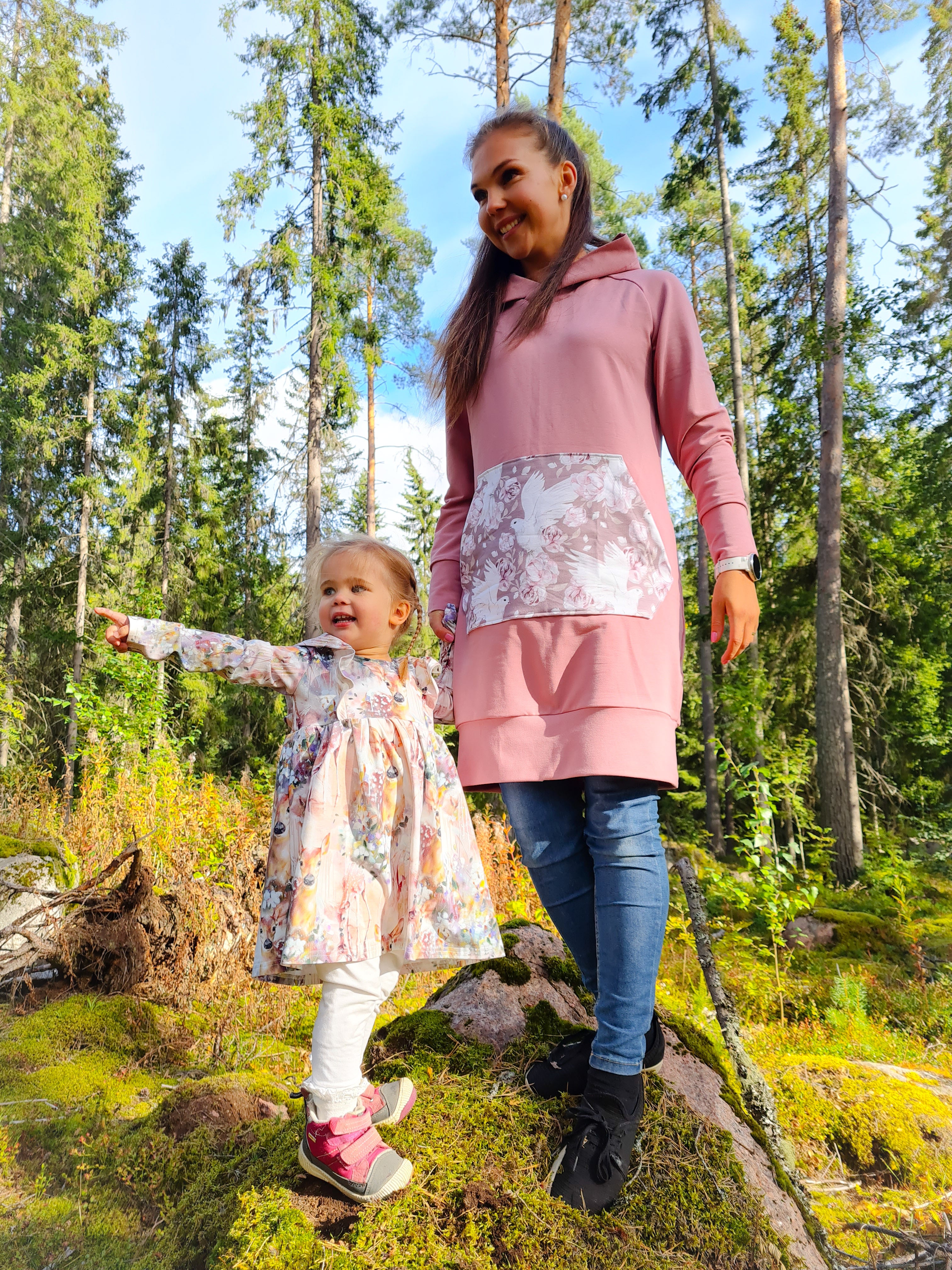 Turvassa mekko