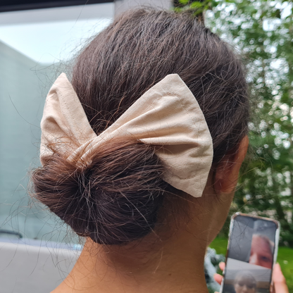 Nuttura-apuri, beige