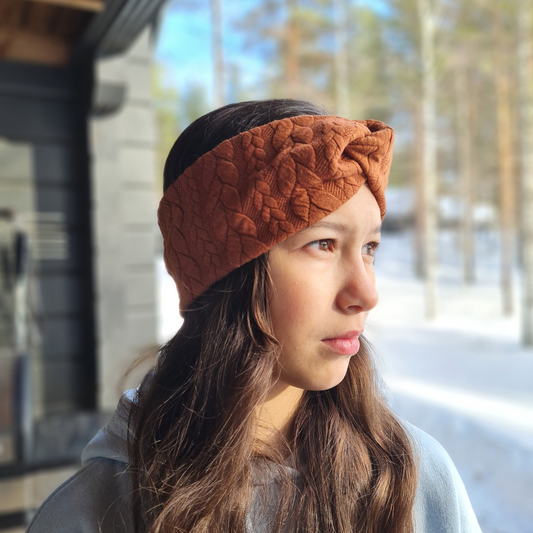 Braided bow tie, brown