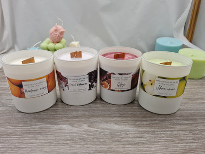 Gift box, large scented candle and oat pillow